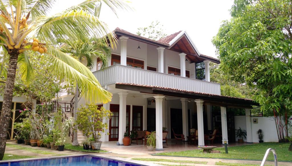 Surf Villa Hikkaduwa Exterior foto