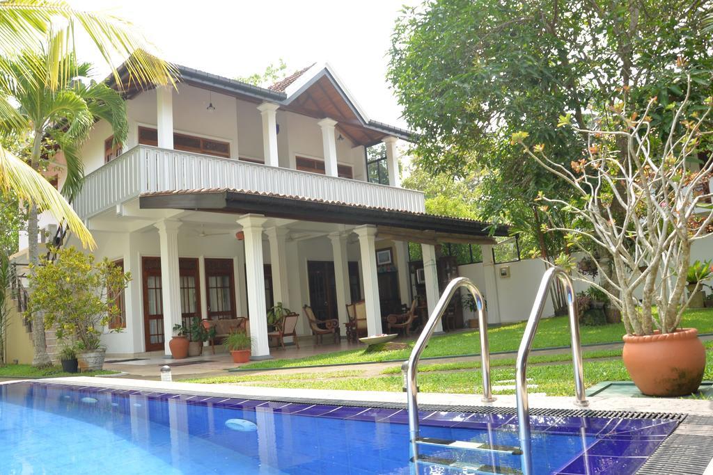 Surf Villa Hikkaduwa Exterior foto